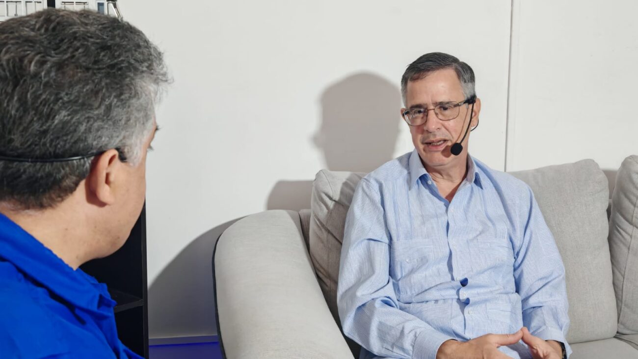 El expresidente del TSE estuvo en entrevista con La Reacción